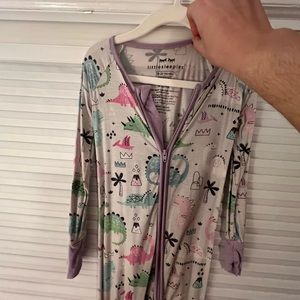 Little sleepies purple Dino 18/24